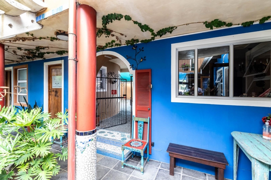 9 Bedroom Property for Sale in Nahoon Eastern Cape
